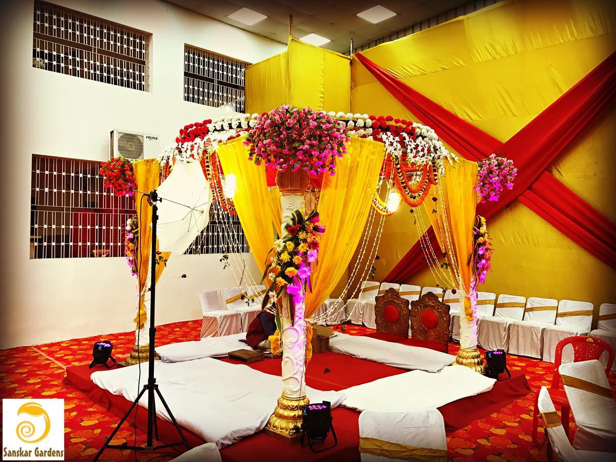 Sanskar Gardens Hotel Ranchi Esterno foto